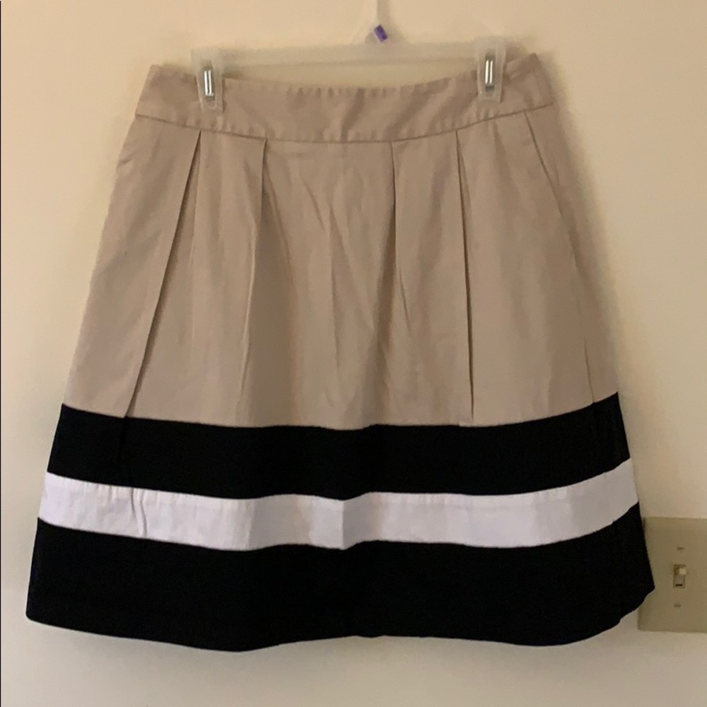 White House Black Market Pleated Skirt